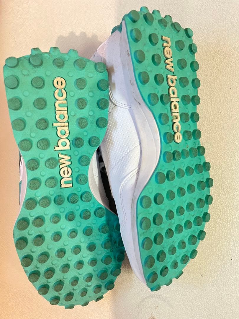 New Balance ゴルフシューズ 女性用 ホワイト/ターコイズ