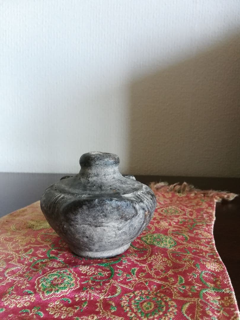 ♦安南 黒釉鳥形瓶 サワンカローク ソコタイ アンティーク骨董品コレクション