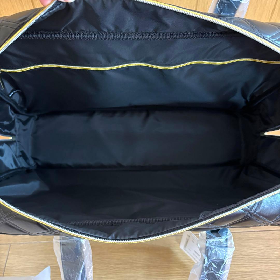 Waoww ワオ ボストンバッグ ロッカーバッグ 黒×金 新品未使用品