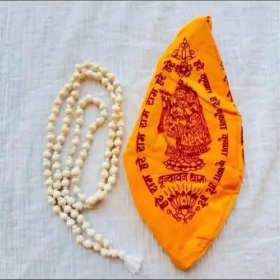 藤井風　数珠　トゥルシー　マーラー　ネックレス　エスニック　サルエルパンツ　ヨガ