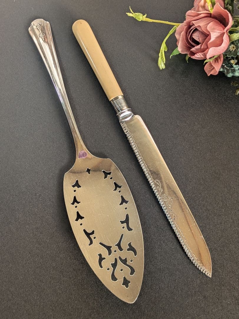 イギリス アンティーク シルバープレート ケーキナイフ ケーキサーバー 戴冠式