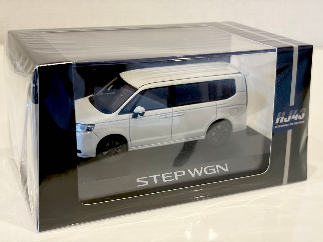 ステップワゴン　スパーダ　白　ミニカー　新品　1/43 ホンダ　STEPWGN