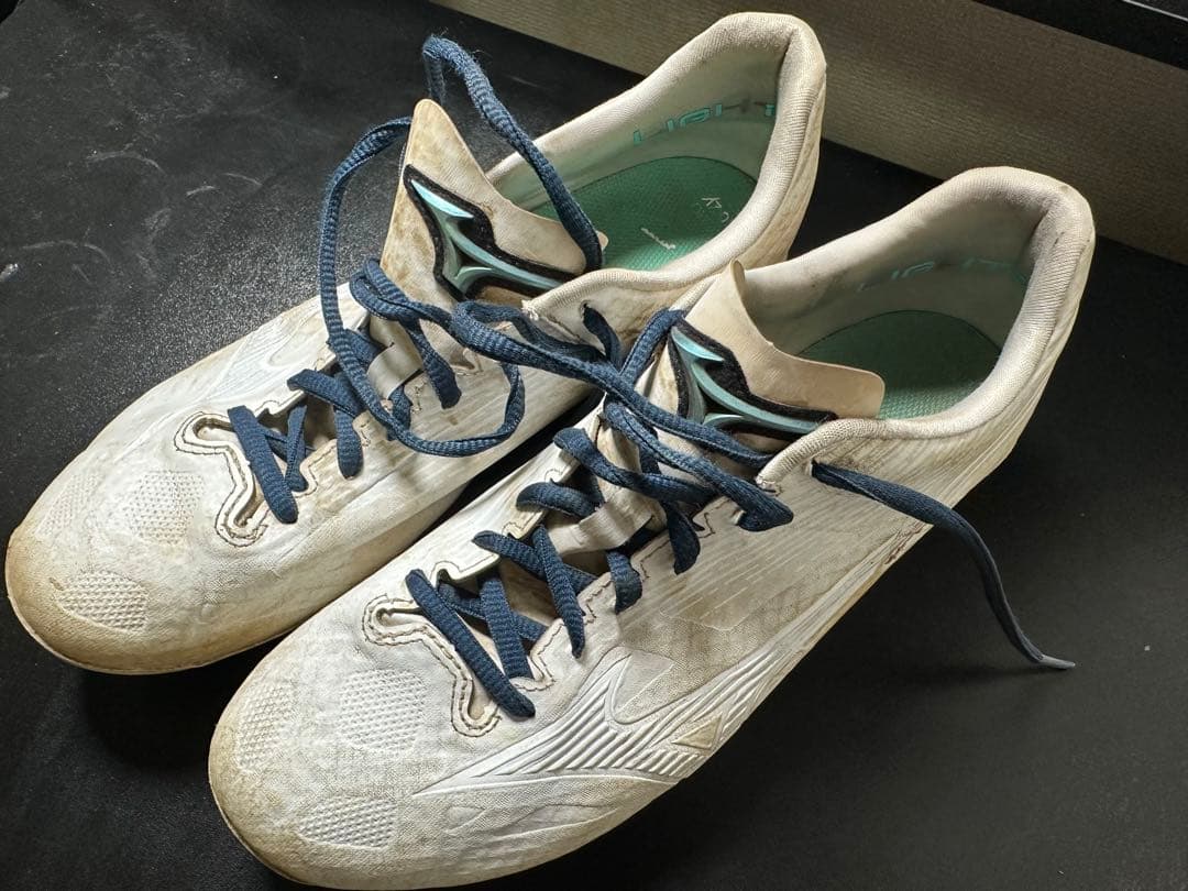 ミズノ　ライトレボゼロ2 スパイク