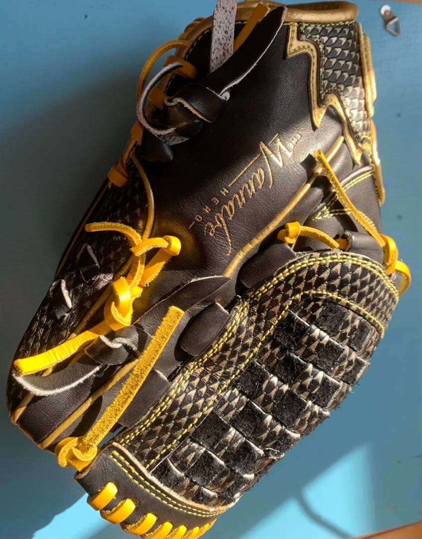 期間限定値下げしました！！ウィルソン　軟式内野用グローブ　右投用