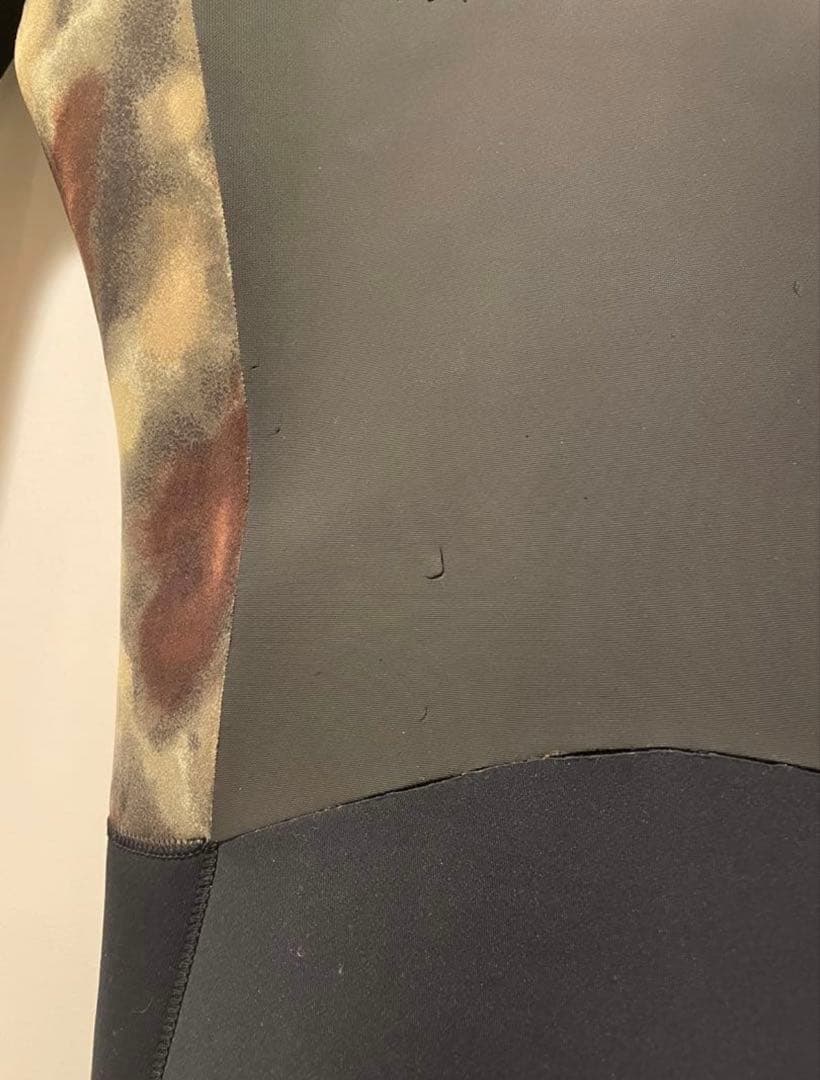 セミドライ　レディース5×3㎜✨　フロントジッパー カモフラージュ