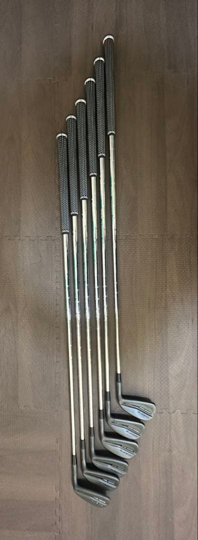 COBRAKING FORGED TEC X BLACK 2023アイアンセット