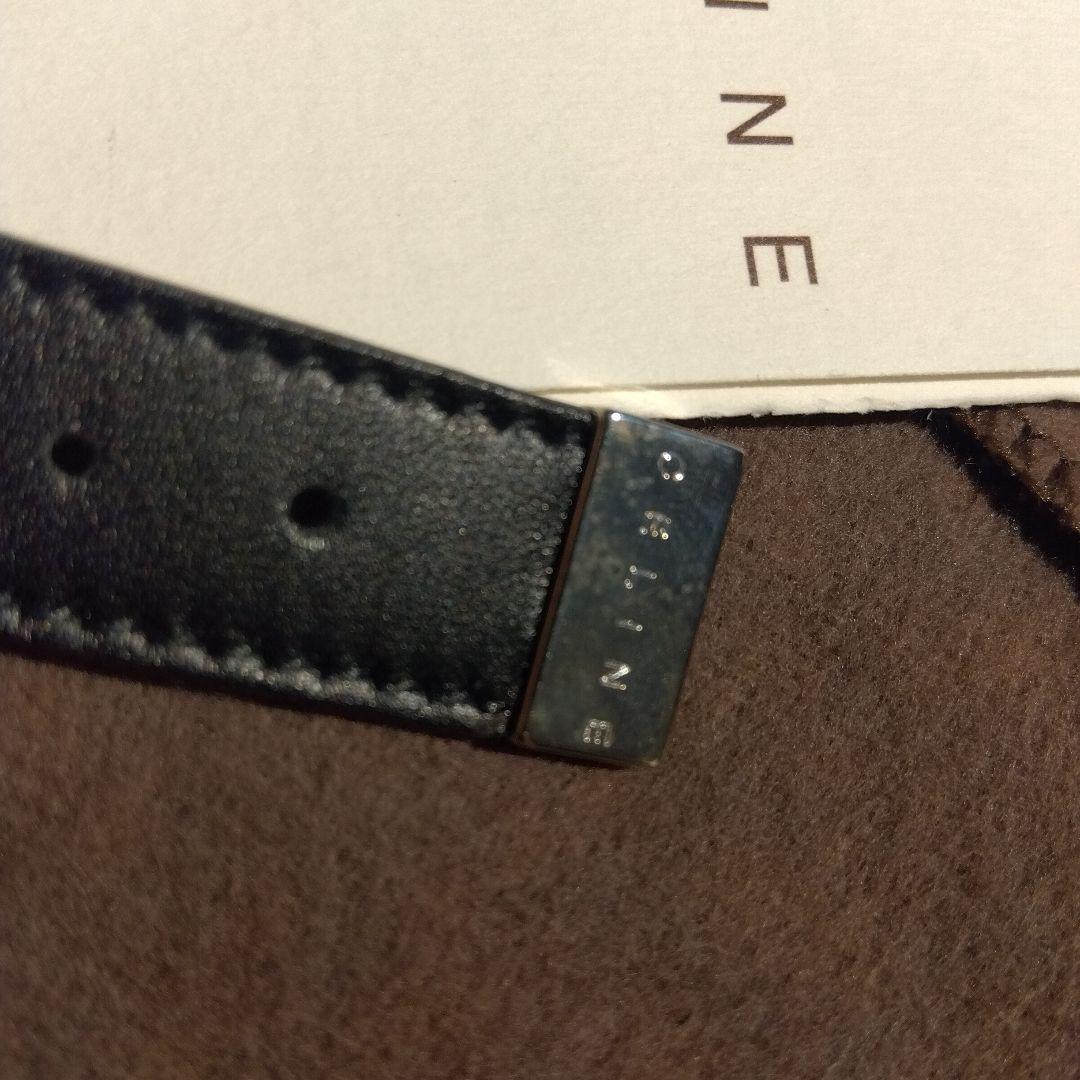 CELINE ブラックレザー首輪 チャーム付き