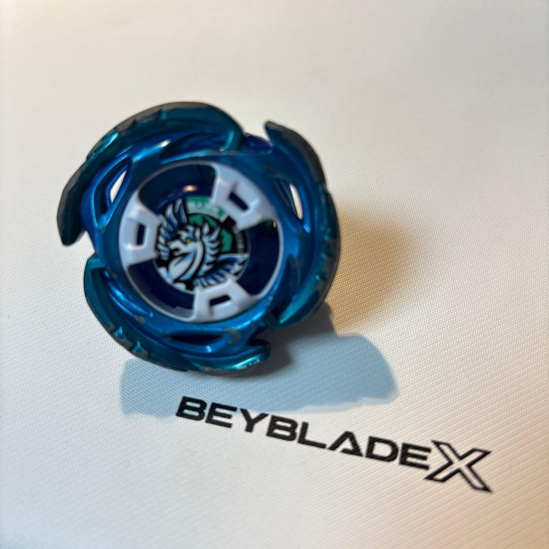 Beyblade X エアロペガサス