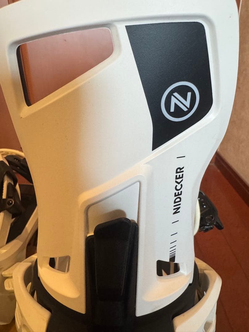 NIDECKER SUPERMATIC ビンディング Lサイズ ホワイト