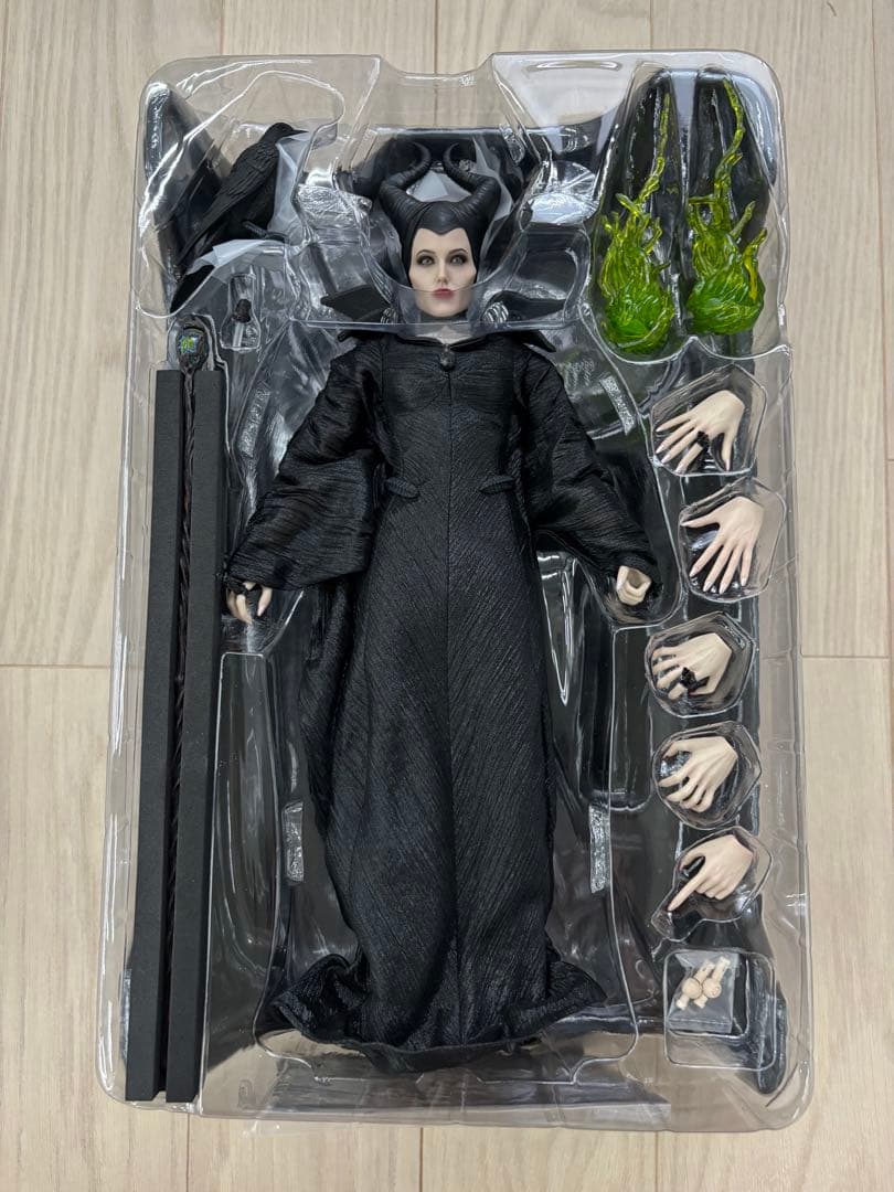 ホットトイズ マレフィセント フィギュア
