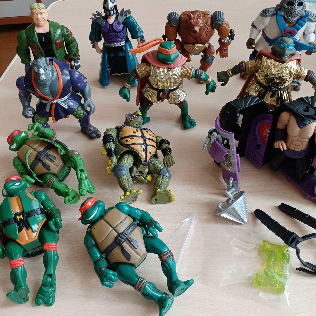 タートルズ　フィギュア　大量