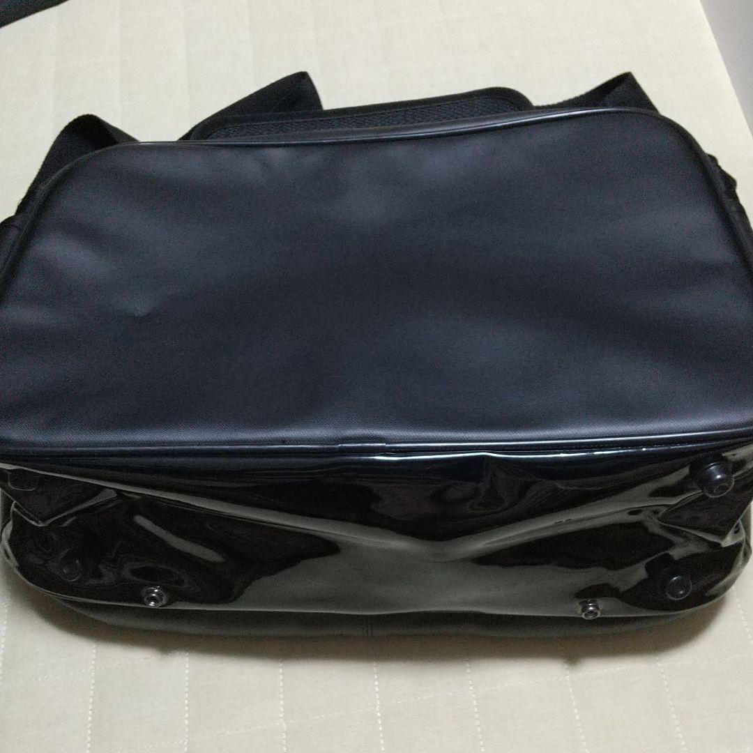 アディダスエナメルバッグ