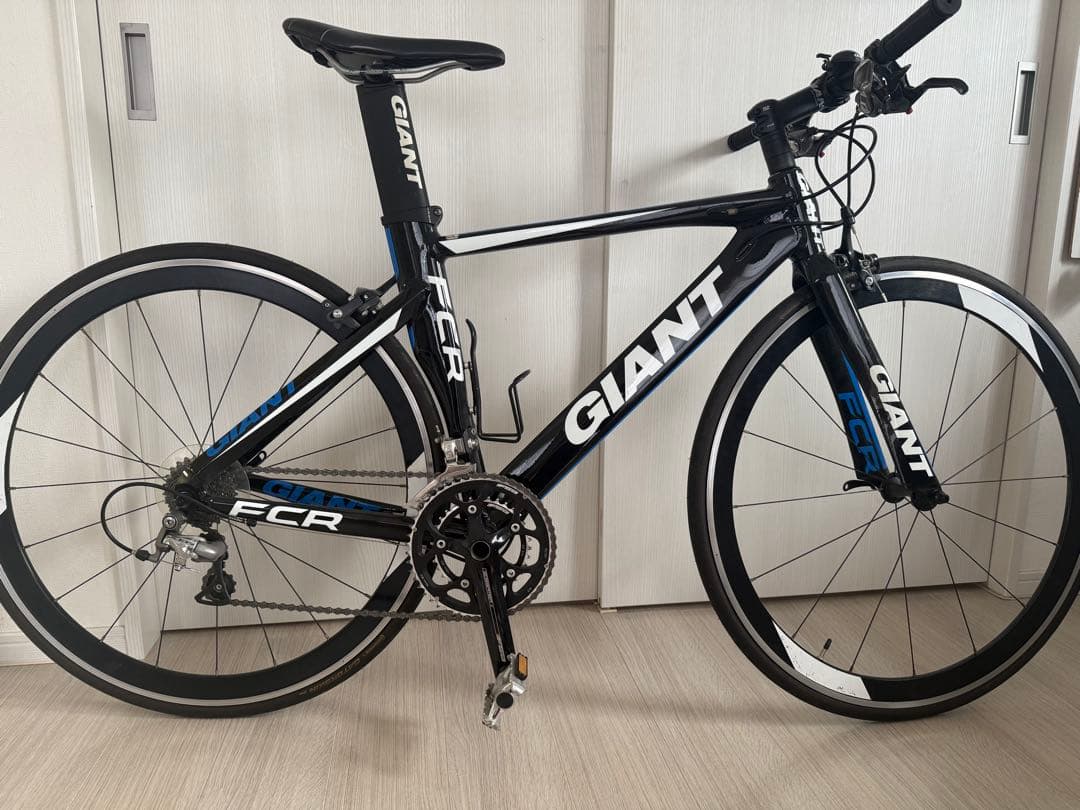 GIANT FCR0 2011年モデル　室内保管(手渡し可能です)