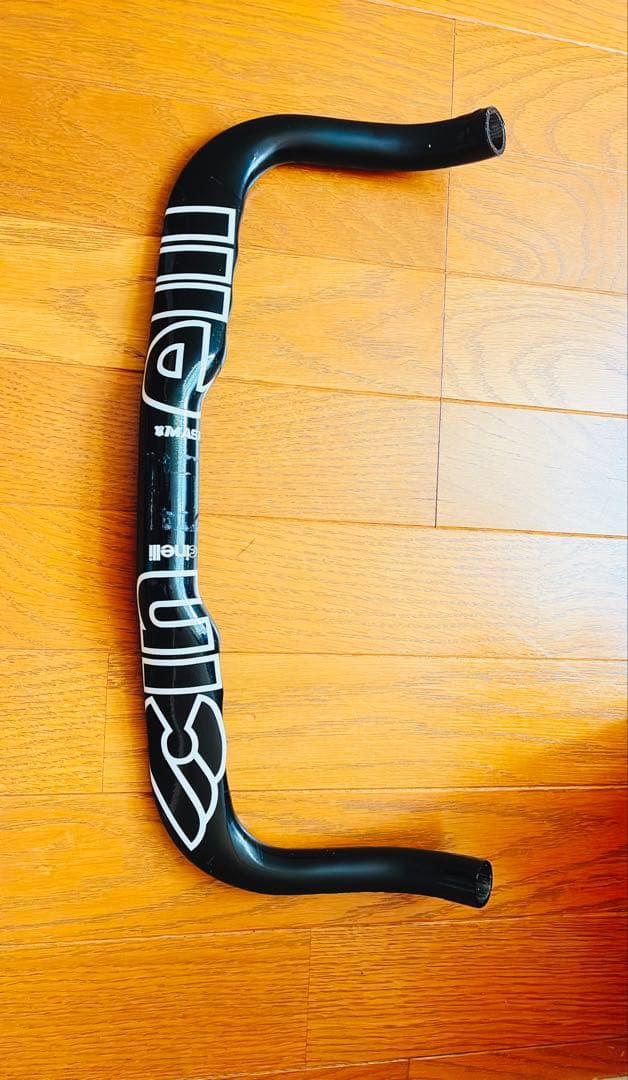 ウレタンクリア仕上げ Cinelli × MASH チネリ ブルホーン ハンドル