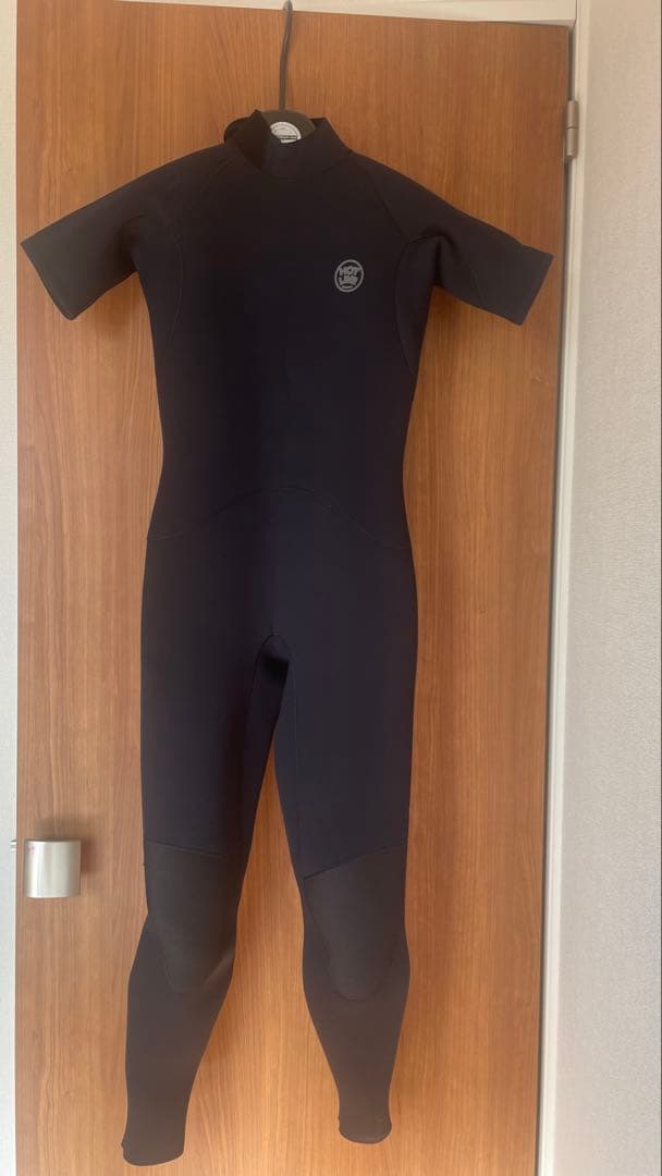 HOT LINE ウエットスーツ シーガル 3×2 日本製　新品　サイズML