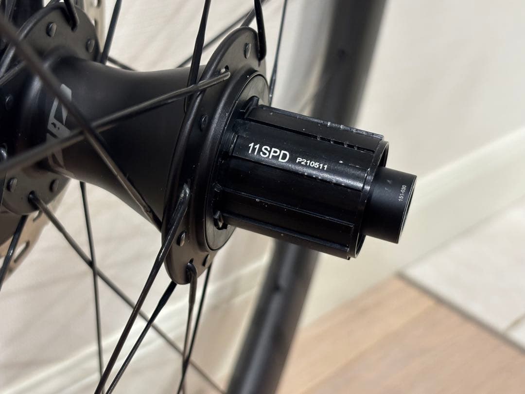 ZIPP 303 FIRECREST DISC 700C ブラック シマノフリー