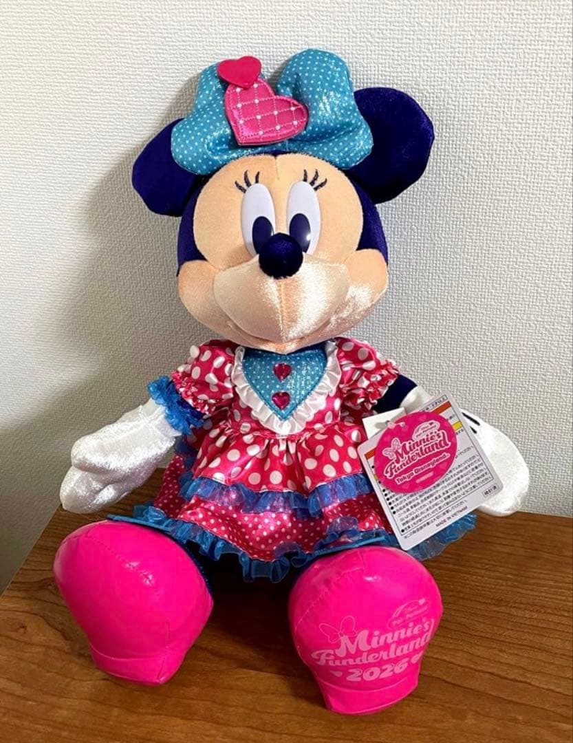 お顔厳選‼️ ディズニーパルパルーザ　ミニーのファンダーランド　ぬいぐるみ　♡