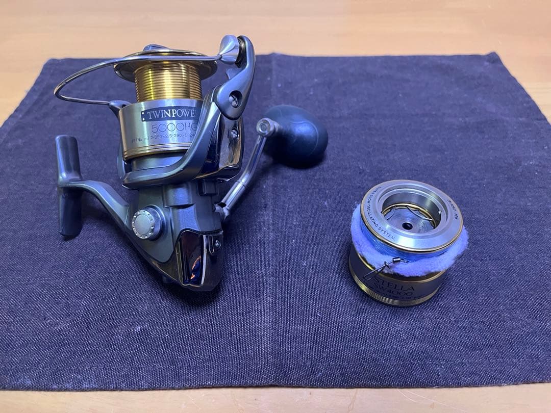 TWIN POWER 5000HG 02ツインパワー　ステラ予備スプール付き