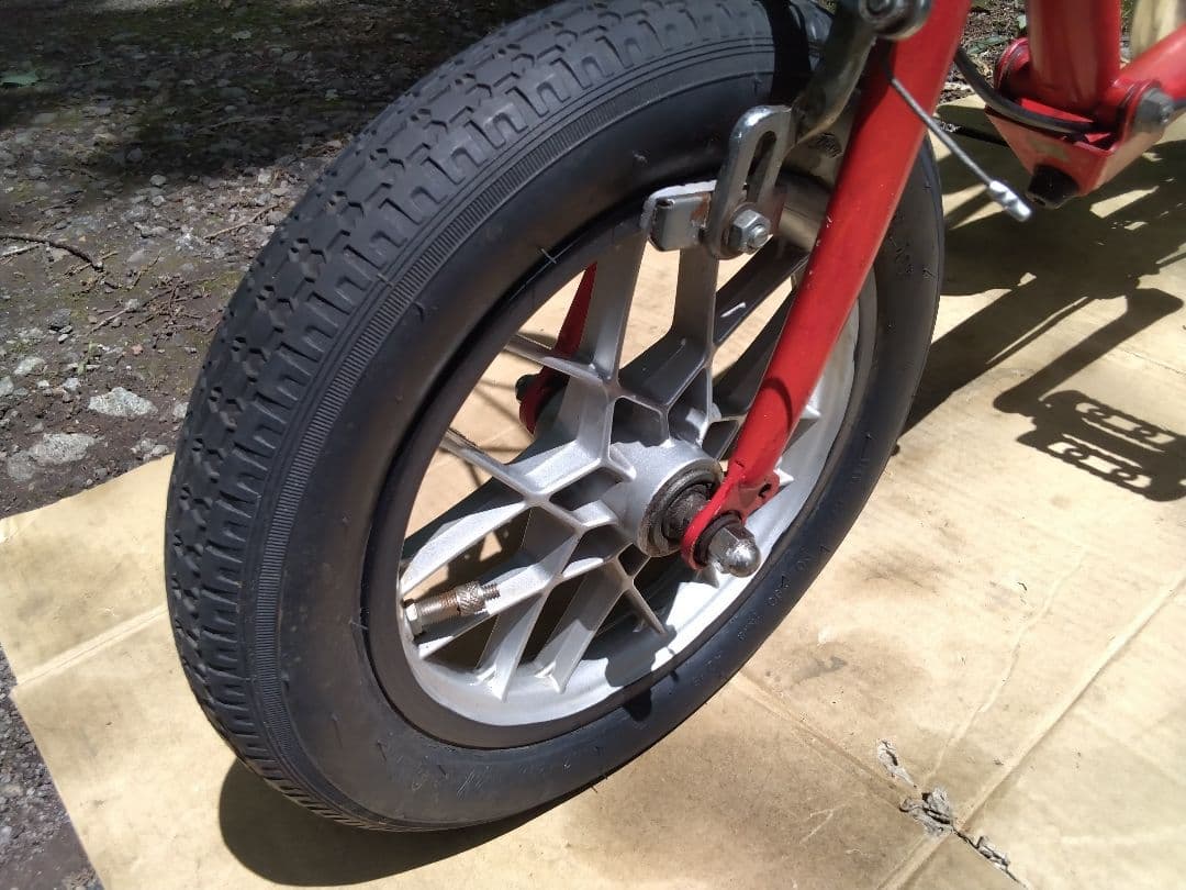 ブリジストン◆12インチ　ピクニカ　赤　レストアベース　折り畳み式