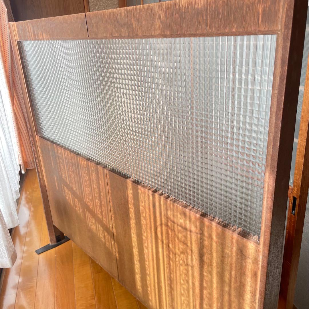 稀少　チェッカーガラス　木製フレームの間仕切り　ヴィンテージ　カフェ風インテリア