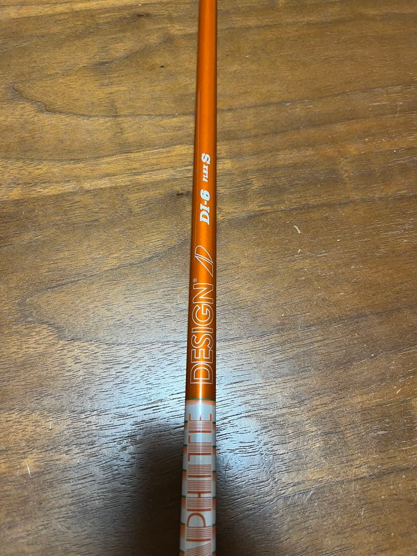 ツアーAD DI 6S タイトリストスリーブ付　タイトリスト　4w シャフト