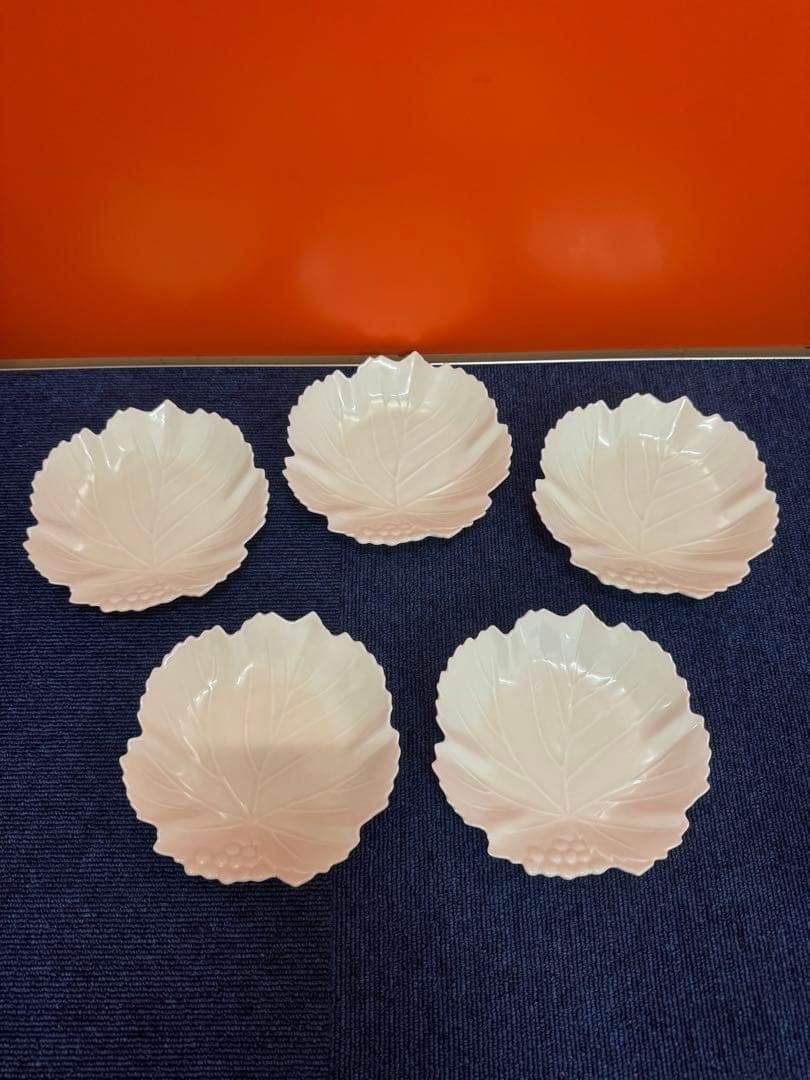 1861  深川製磁　白磁　葉型皿　5客