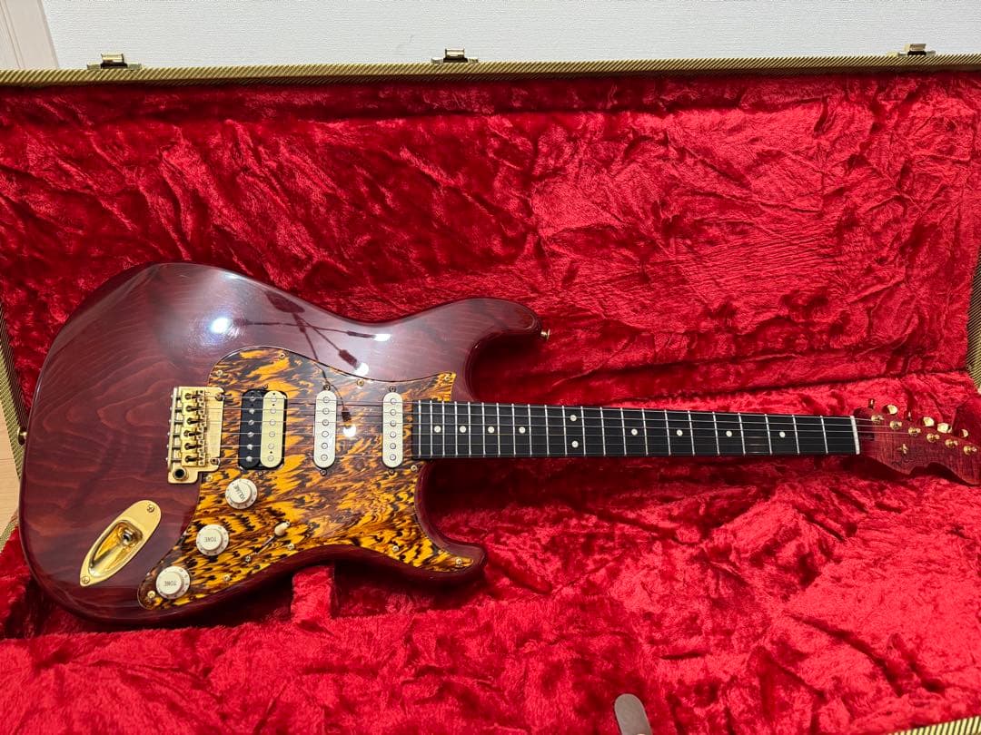 momose MCH RW-FM PRM/E ストラトキャスター　エレキギター