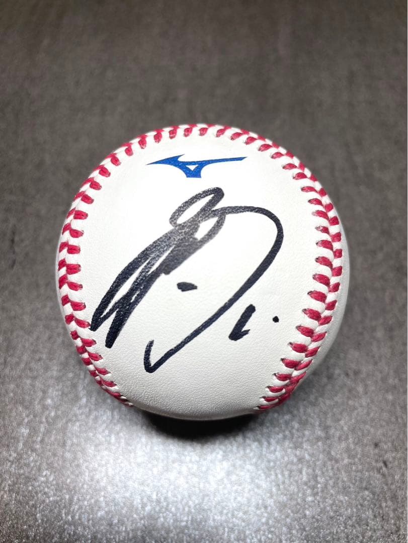 阪神タイガース　森下翔太　直筆サインボール