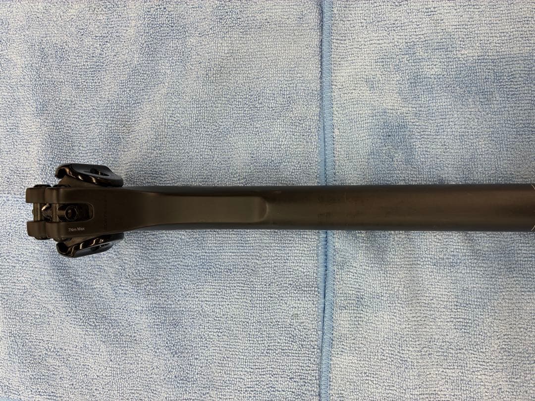 RSL シートポスト ブラック 7Nm Max