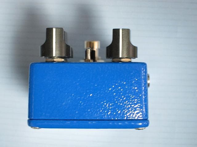 E.W.S. LA CHORUS ギターエフェクター