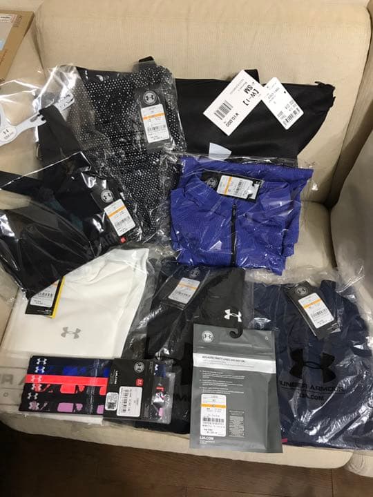 新品❤️アンダーアーマー レディース SMサイズ 2020 フィラ　バボラ ❣️