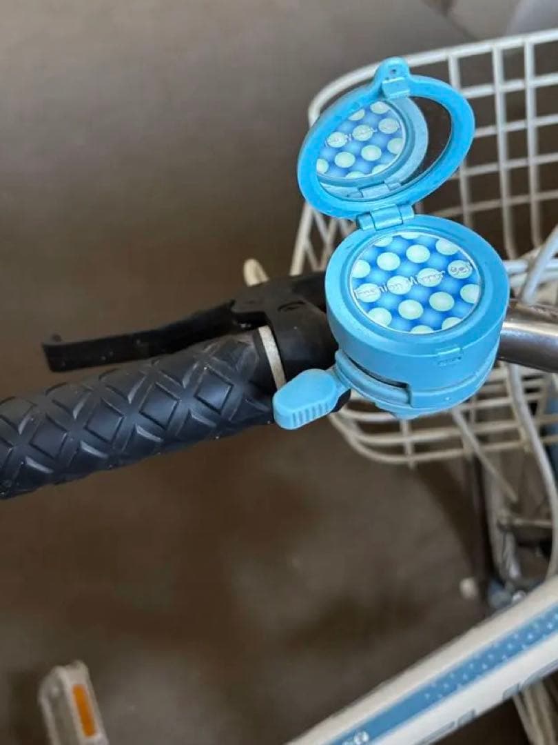 アサヒサイクル 子供用自転車 ホワイト/ブルー 前面バスケット付き 24インチ