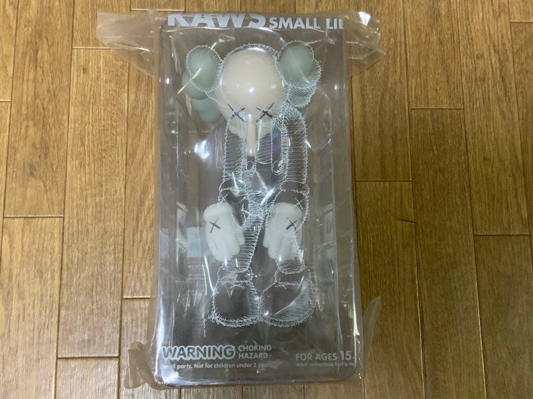 KAWS SMALL LIE BROWN メディコムトイ　MEDICOM TOY