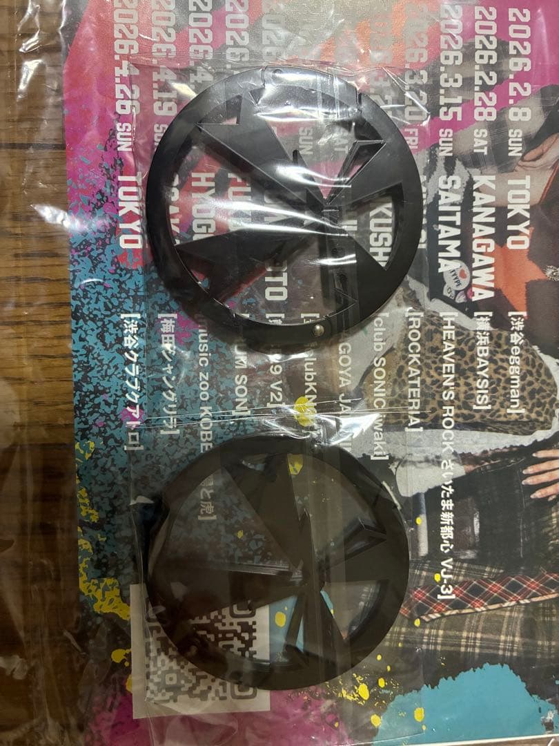 BAND-MAID メタルカラビナ エラー品と正規品