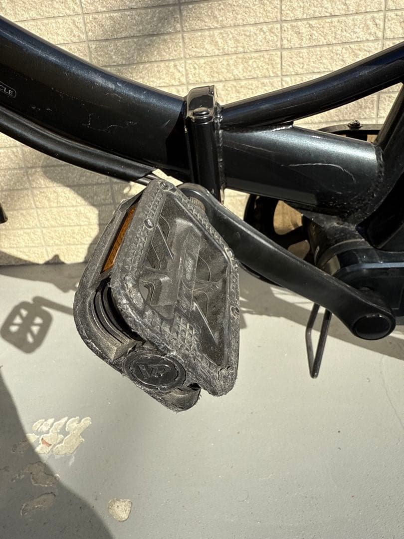 ペルテック電動アシスト自転車 TDN-206L ブラック 6AH