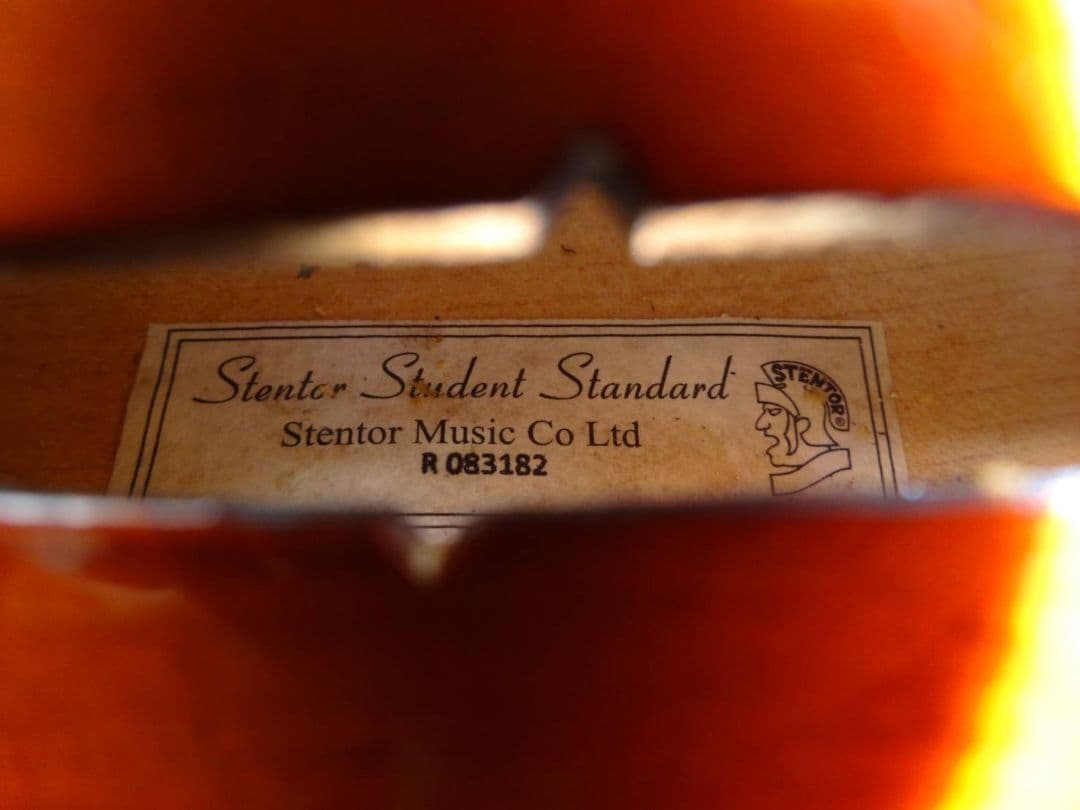 stentor バイオリン 4/4(大人サイズ) ケース、弓、松ヤニ付きセット