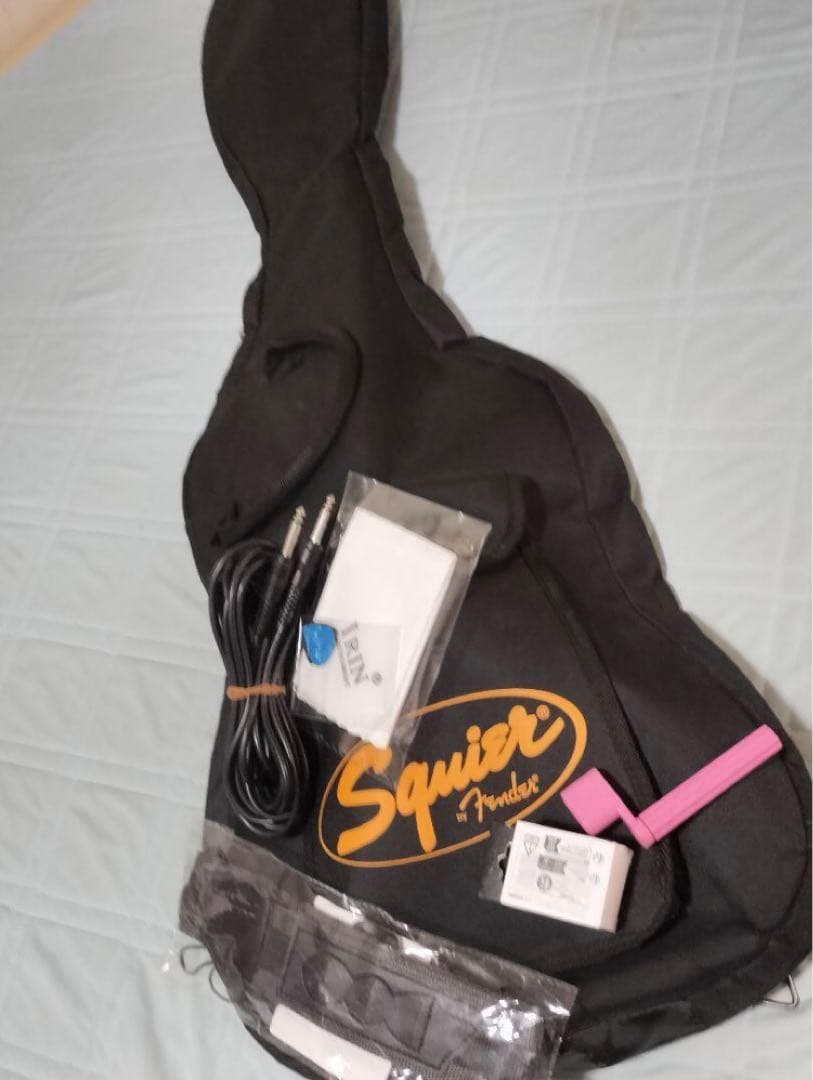 Squier ストラト 赤(CAR) affinity stratocaster