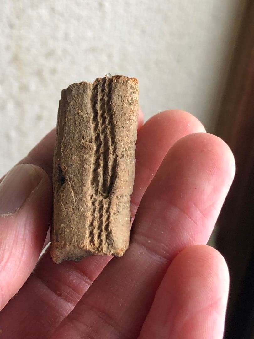 縄文時代の板状土偶のかけら