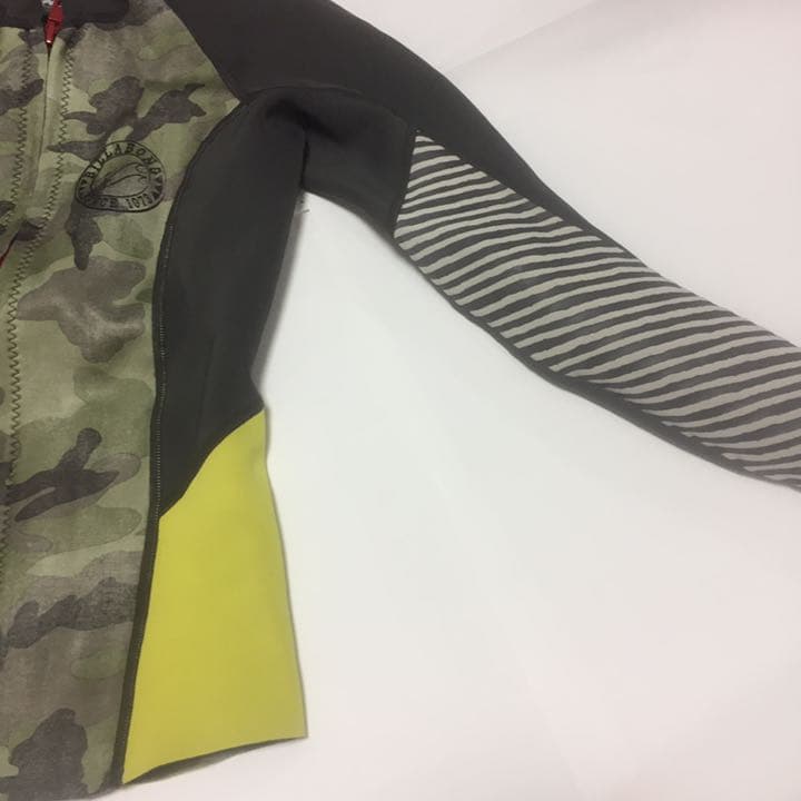 新品Billabong タッパー