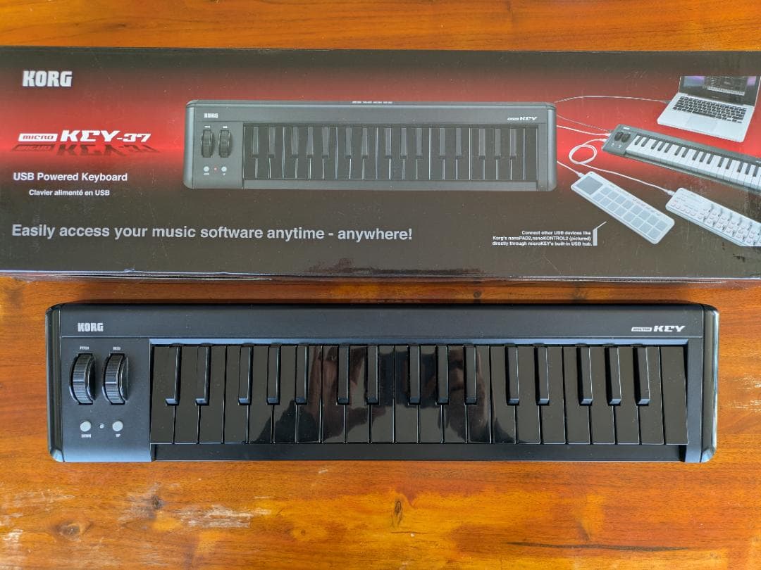 Korg microKEY 37（ブラックキー）USB MIDIキーボード