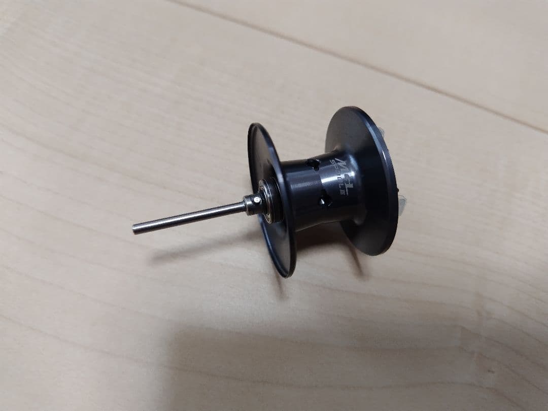 シマノ22カルカッタコンクエスト200XG　予備スプール付