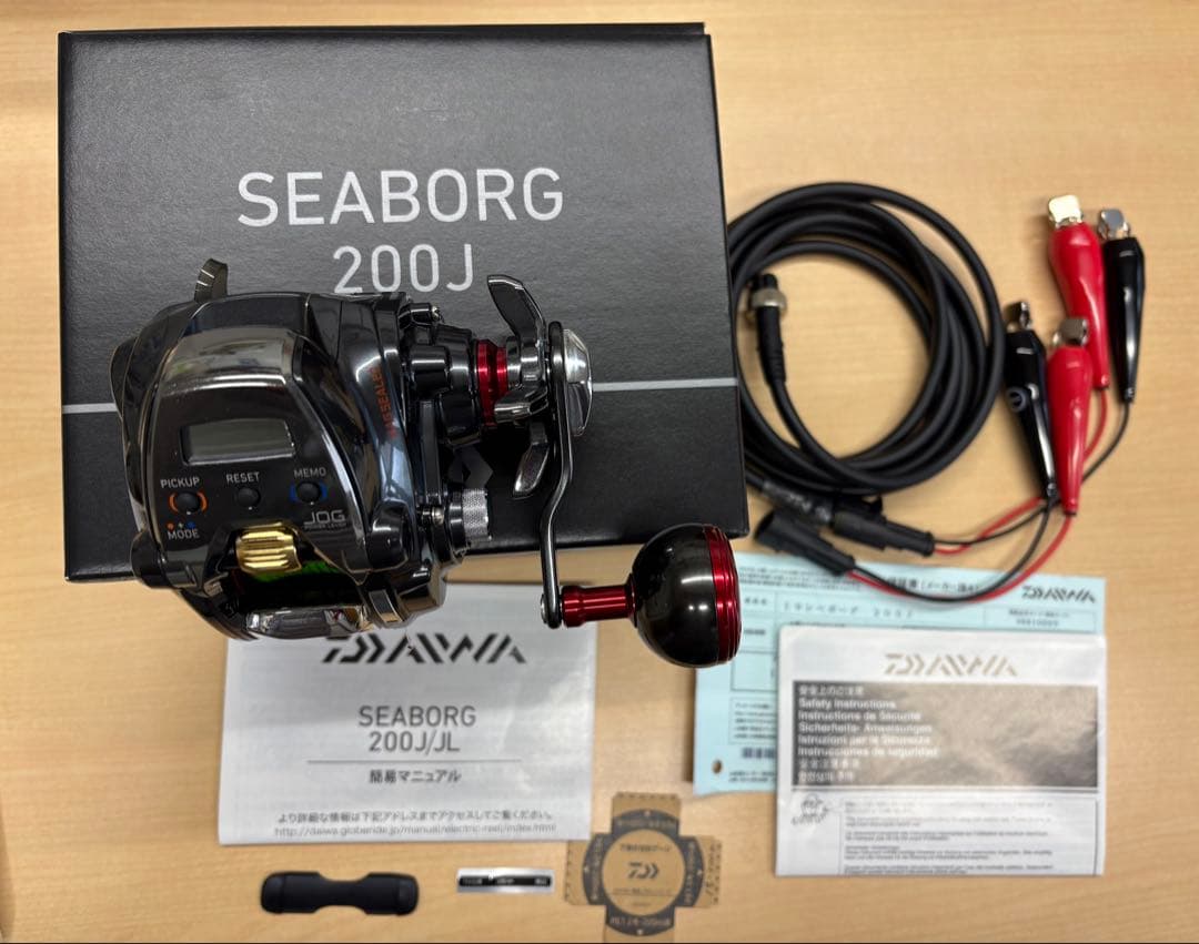 Daiwa SEABORG 200J 電動リール