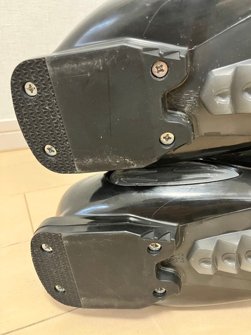 ATOMIC LIVEFIT 50 アトミック　26.0cm スキーブーツ