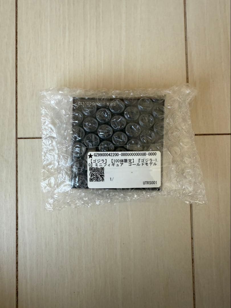 100体限定純金ゴジラ-1.0