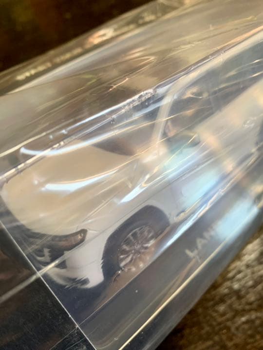 新品未開封　新型ランドクルーザー　ランクル　色見本ミニカー　カラーサンプル