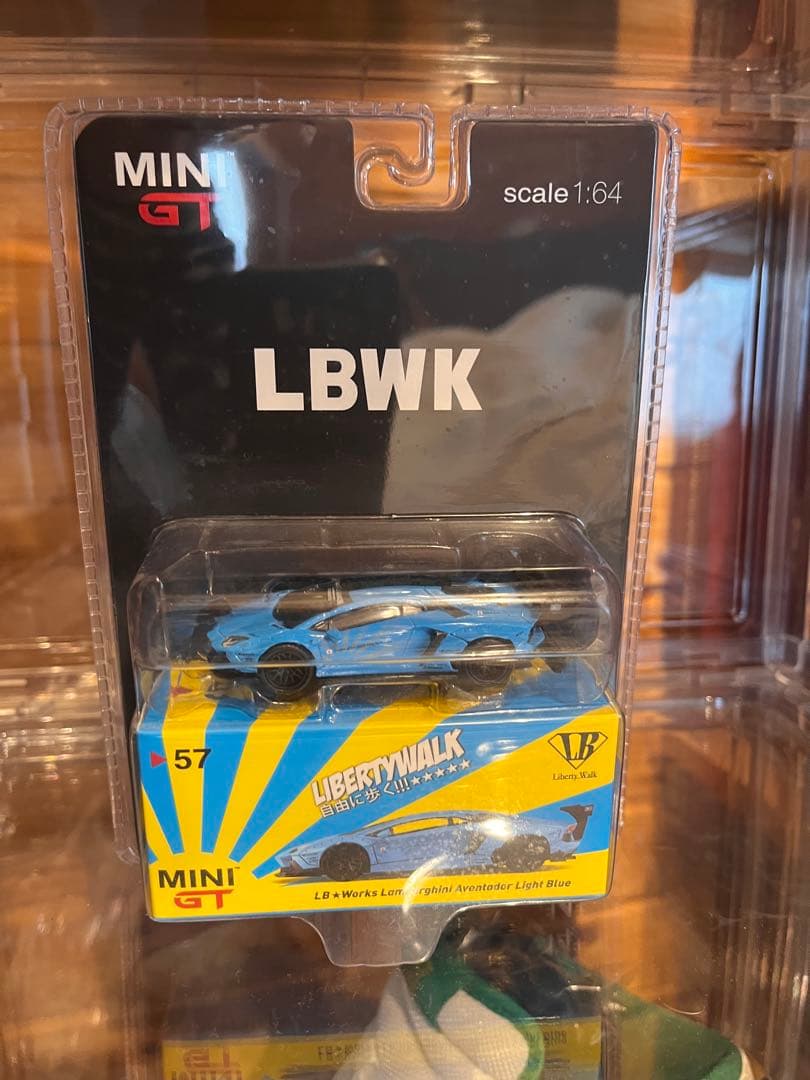 ランボルギーニアヴェンタドール リバティーウォーク LB minigt