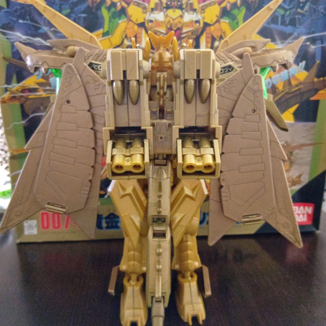 元祖SDガンダム0074　黄金神スペリオルカイザー 組立済