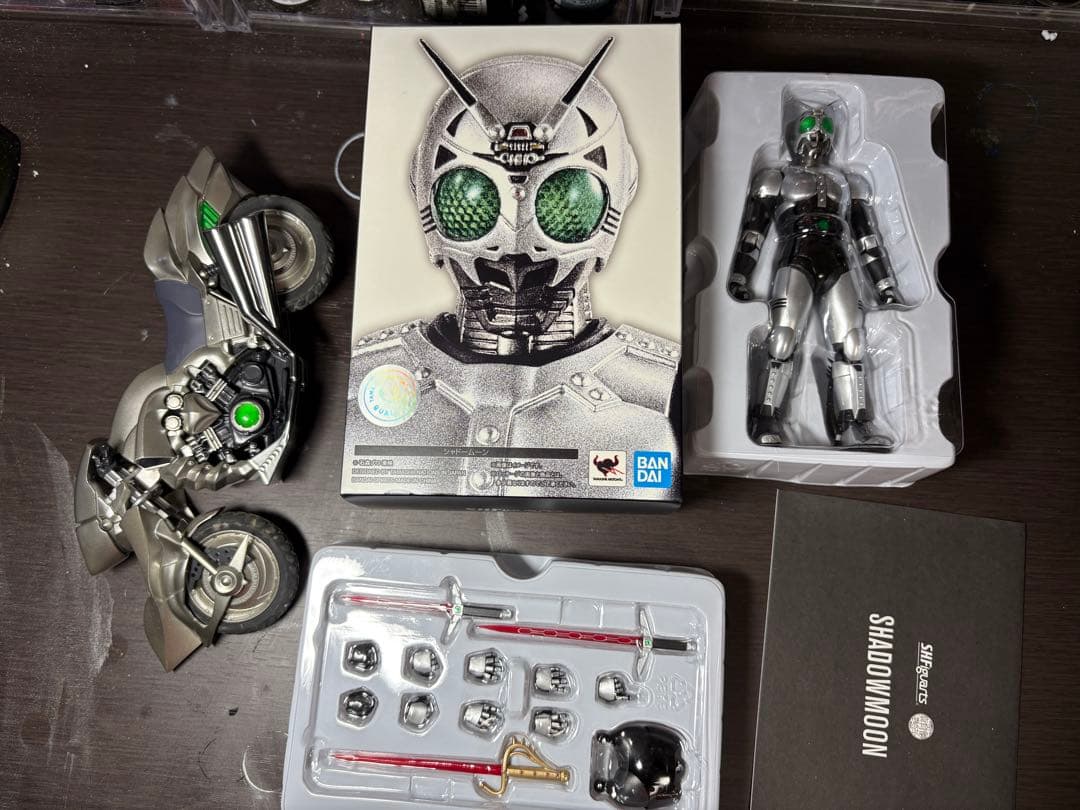 おまけ付真骨彫製法シャドームーン　フィギュアーツ　ドラス&ブレイドキングフォーム