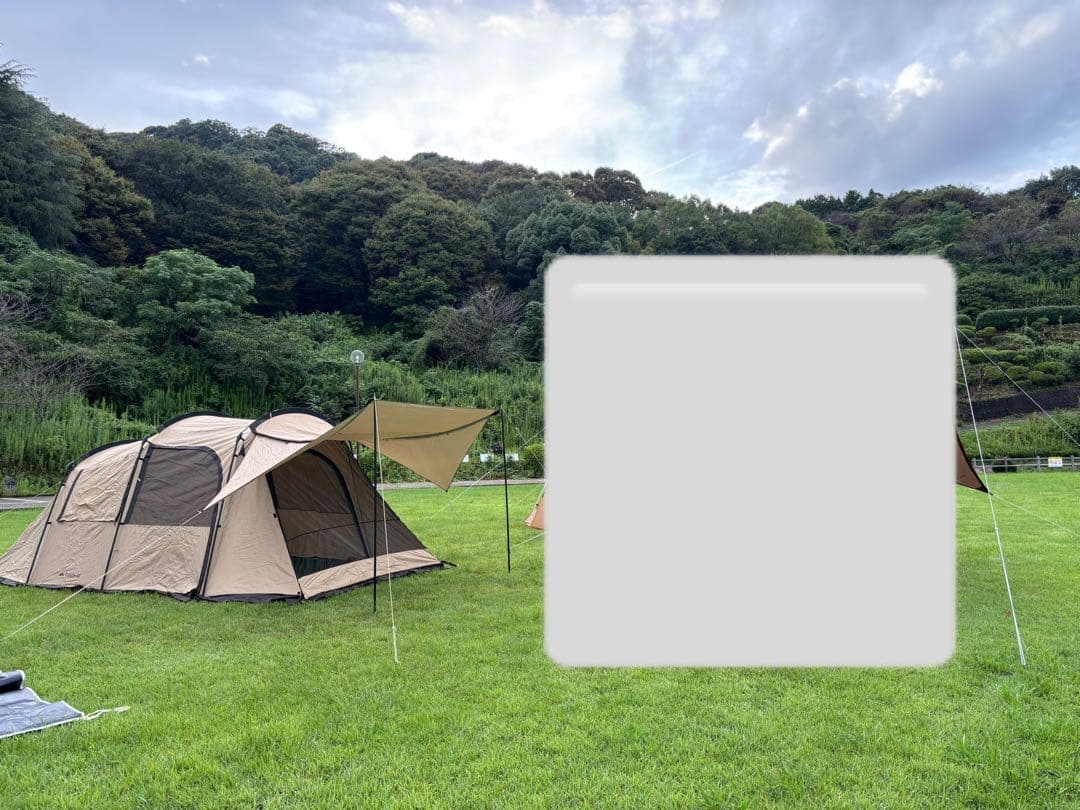 大型ベージュドーム型キャンプテント