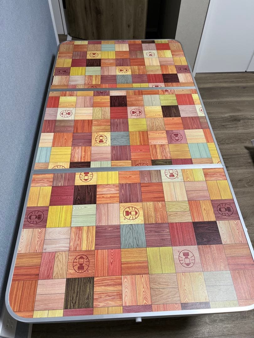 コールマン テーブル　ナチュラル　モザイク